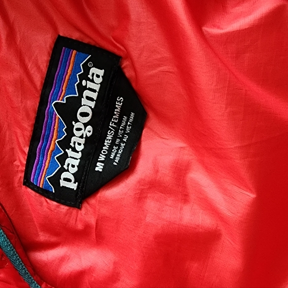 Womens Patagonia Nano Puff Anorak with Hood - Picture 3 of 4